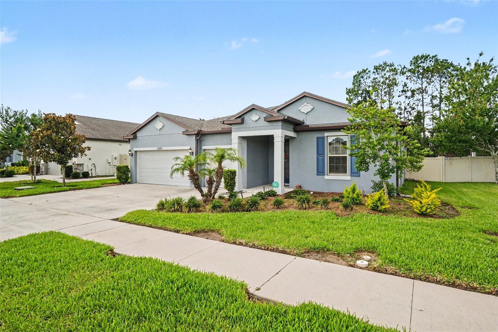 12593 Palapa Loop Property Photo 4