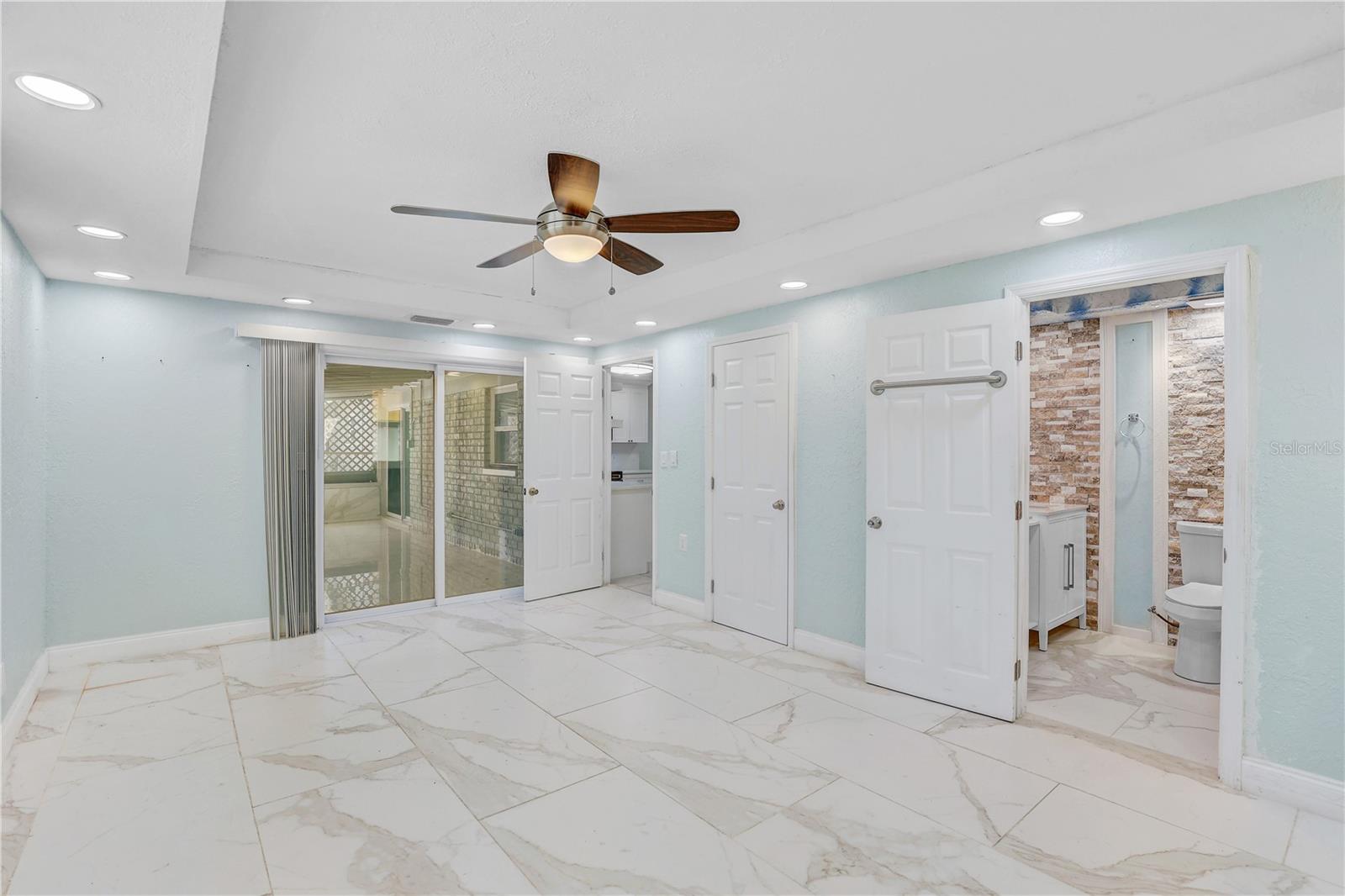606 Dali Dr Property Photo 16