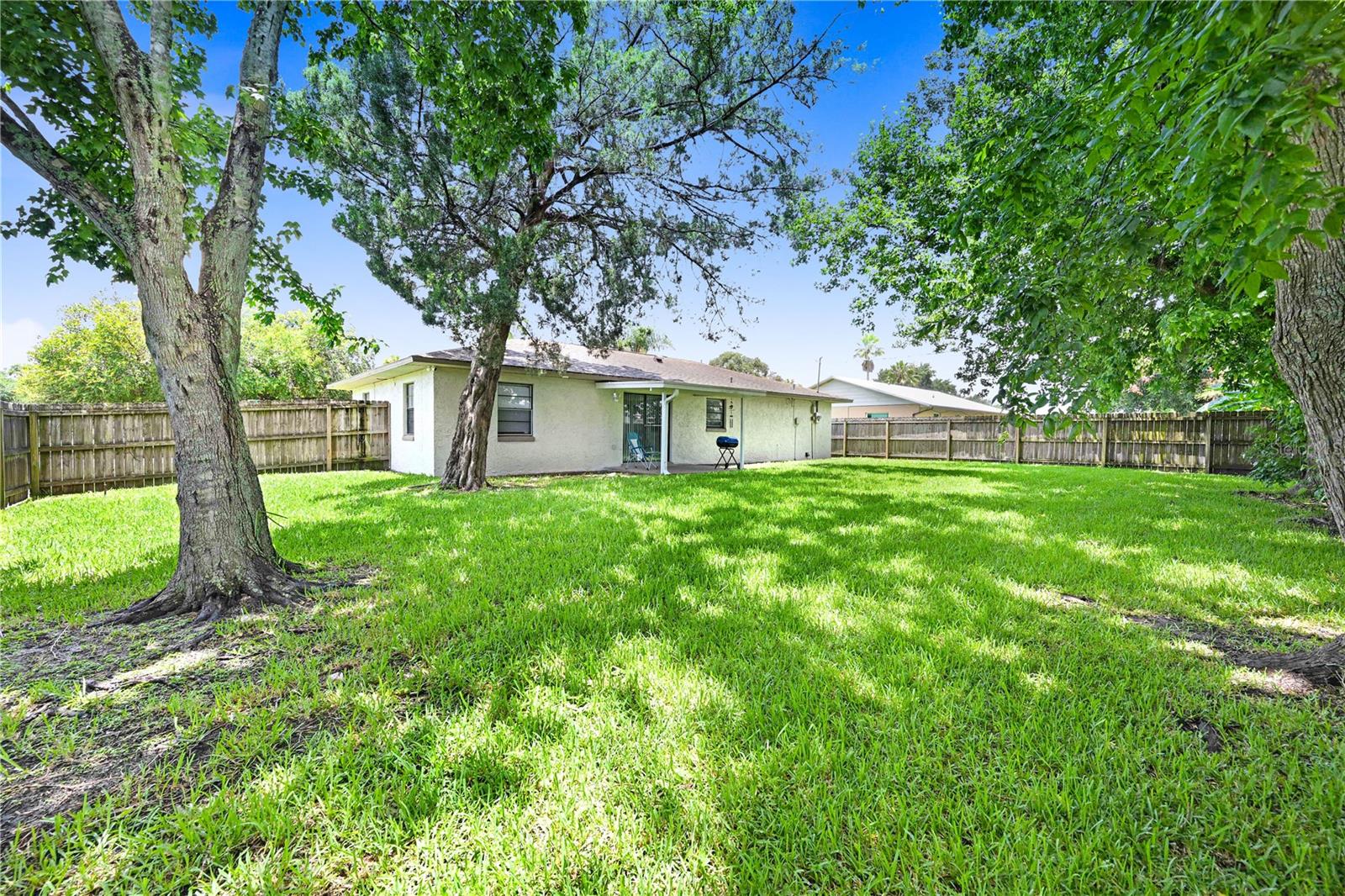 2442 Dianne Dr Property Photo 27