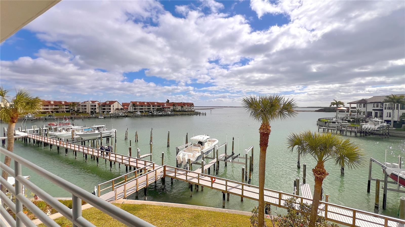 363 PINELLAS BAYWAY S #36 Property Photo 1