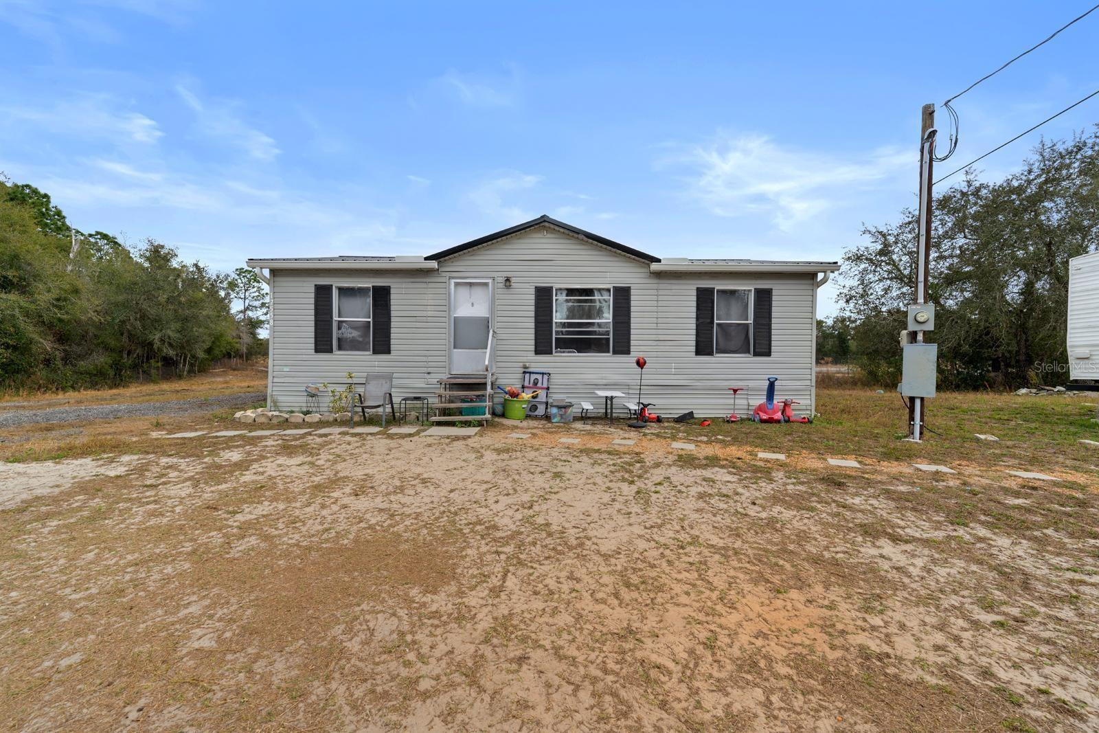 17558 Caufield Rd Property Photo 1