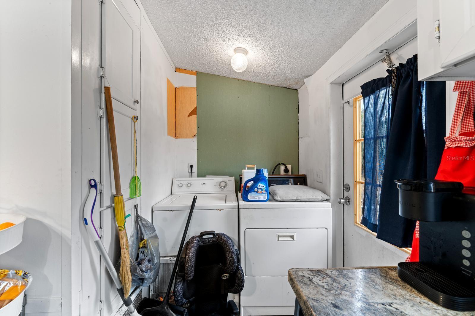 17558 Caufield Rd Property Photo 14