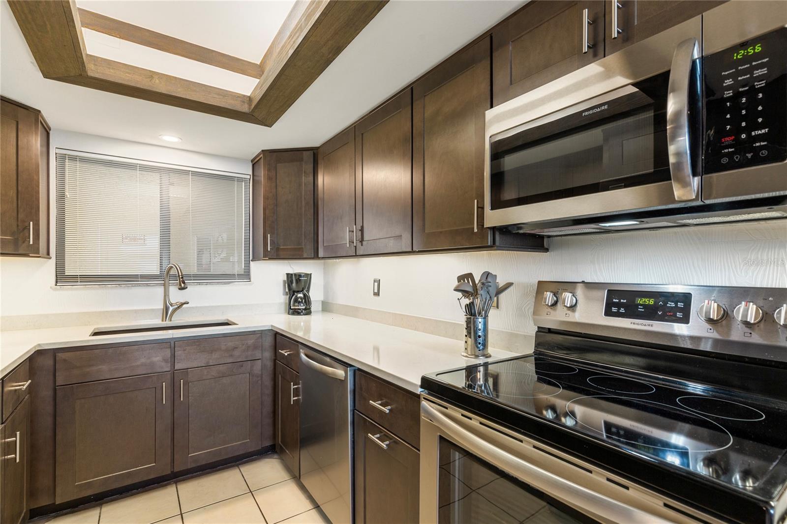 6009 Sea Ranch Dr #307 Property Photo 5