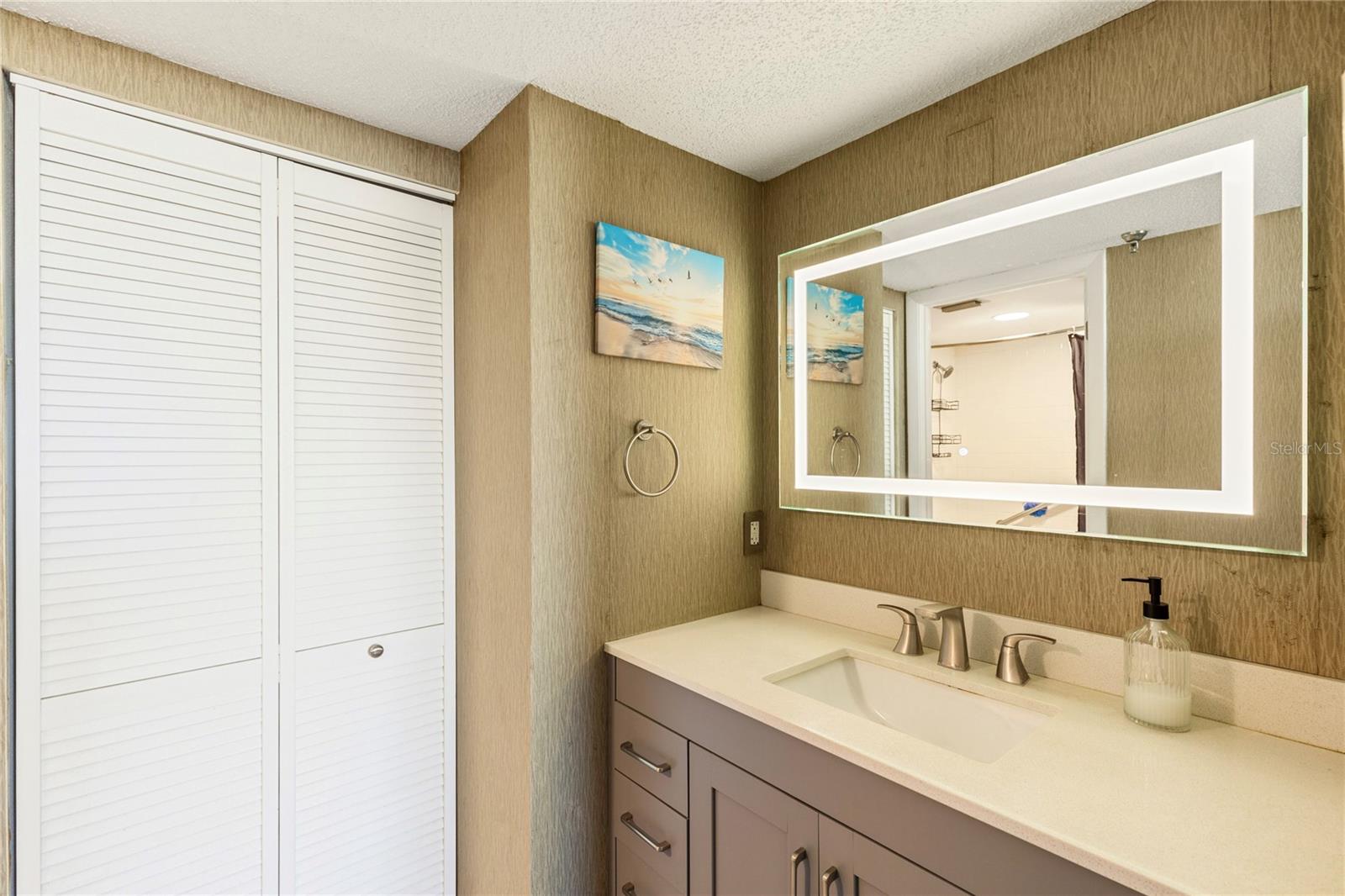 6009 Sea Ranch Dr #307 Property Photo 14
