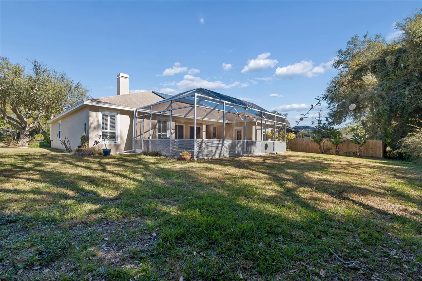 928 Oakview Rd Property Photo 37