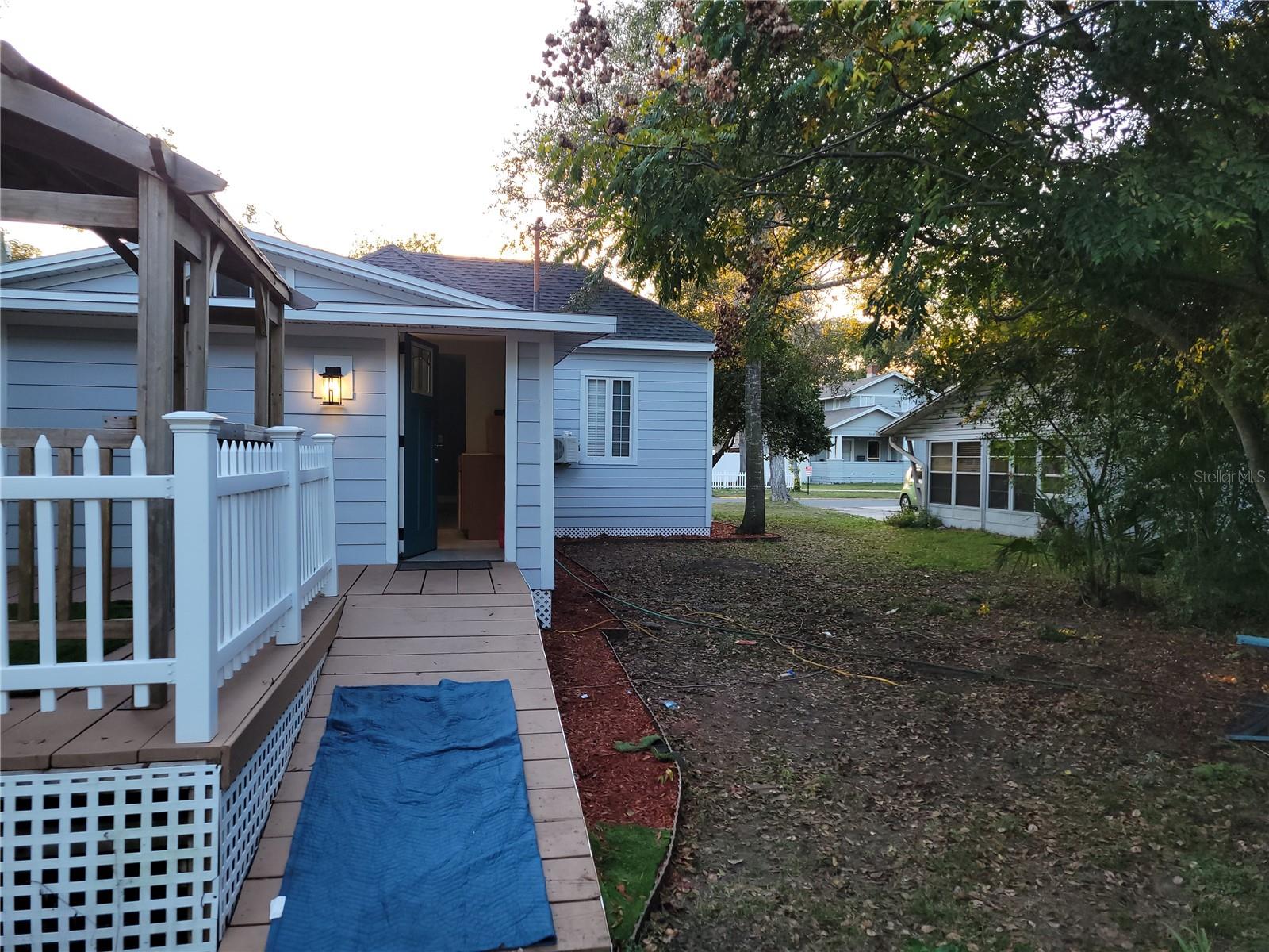 5548 11th St Property Photo 15