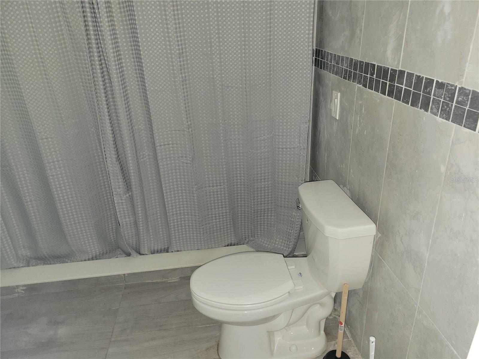5548 11th St Property Photo 86