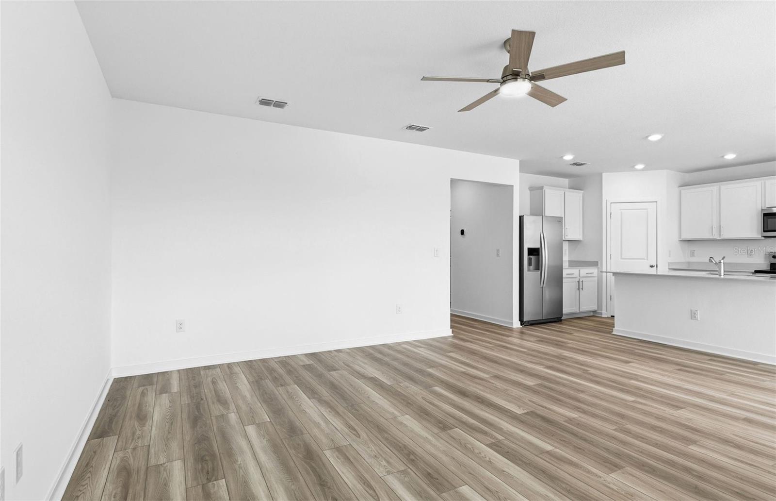 12812 Blue Reflection Ave Property Photo 6