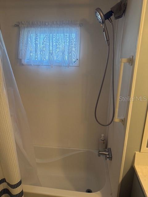 420 49th St E #114 Property Photo 25