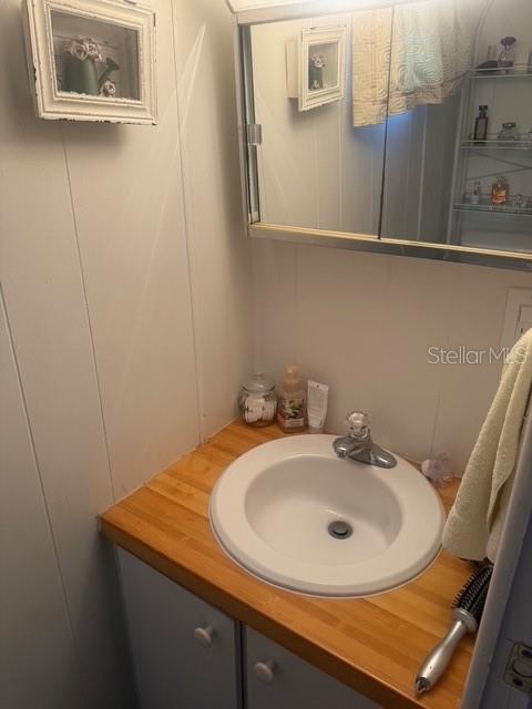 420 49th St E #114 Property Photo 33