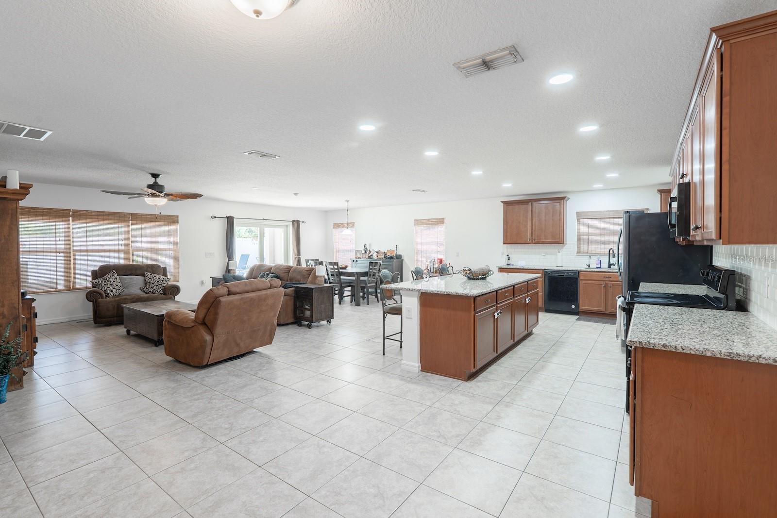 11331 Brighton Knoll Loop Property Photo 4