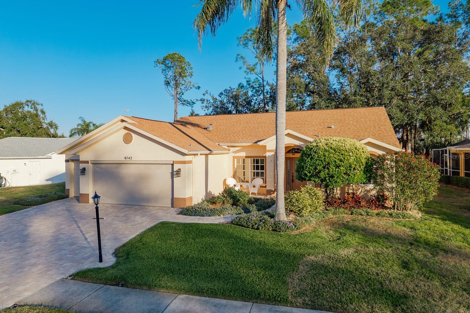 9742 Oakwood Hills Ct Property Photo 43
