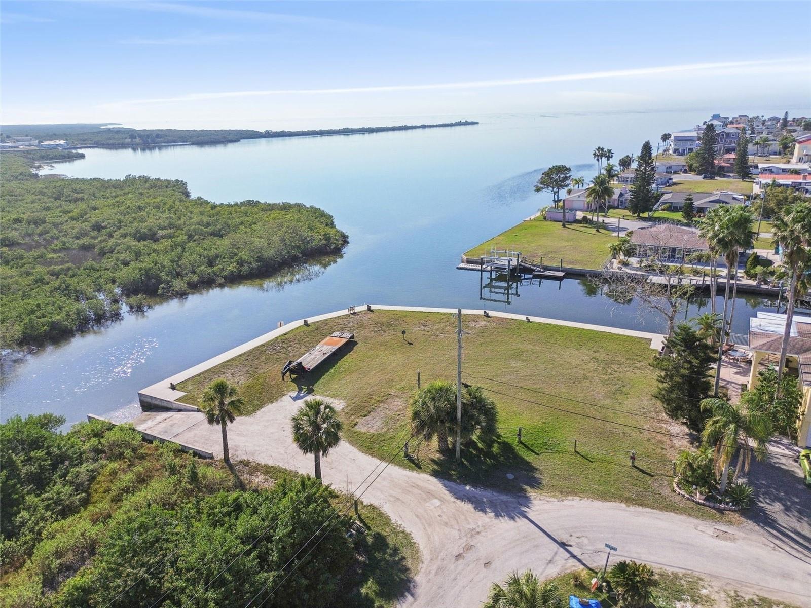 6374 Boatyard Dr Property Photo 6