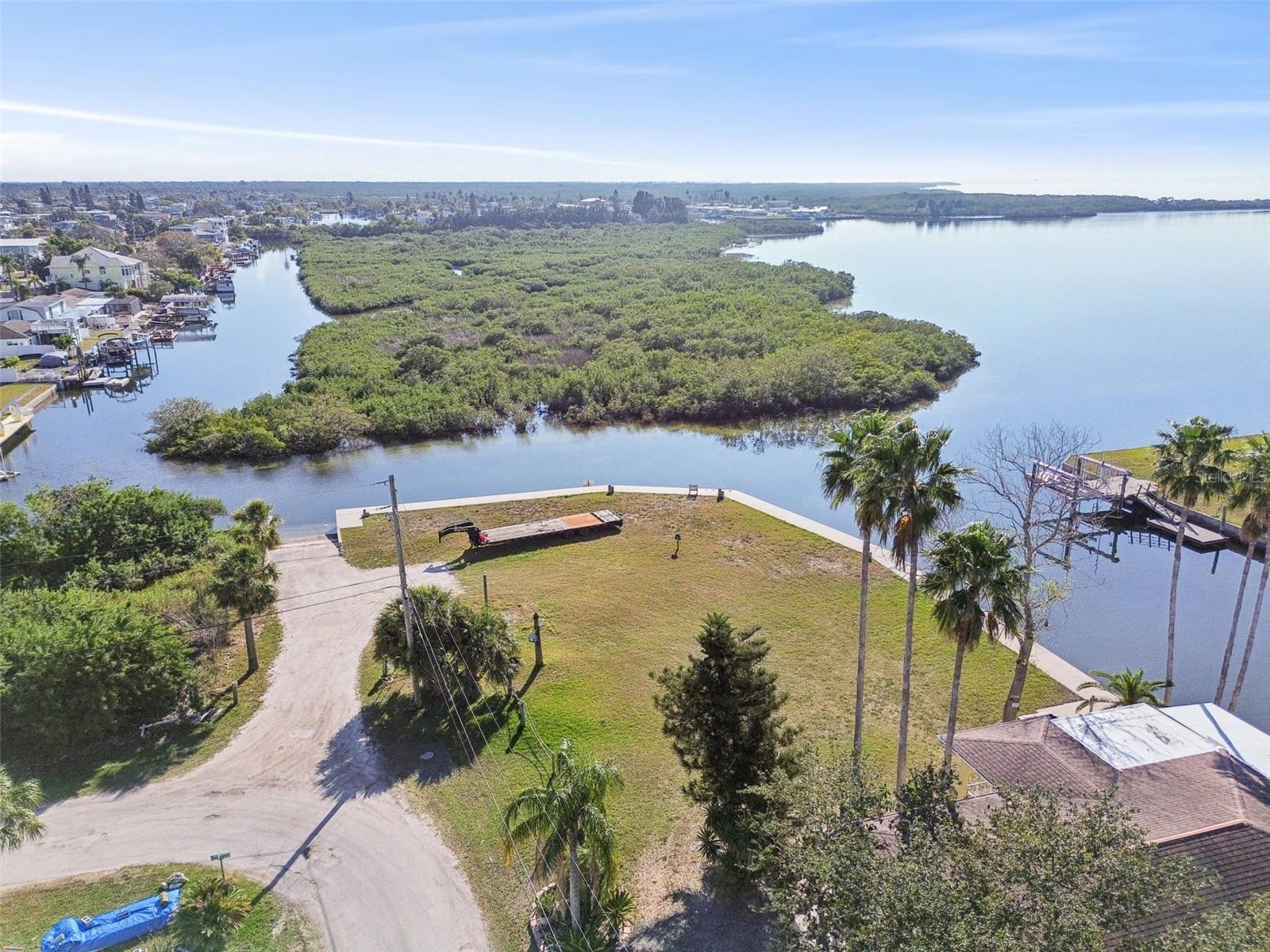 6374 Boatyard Dr Property Photo 7