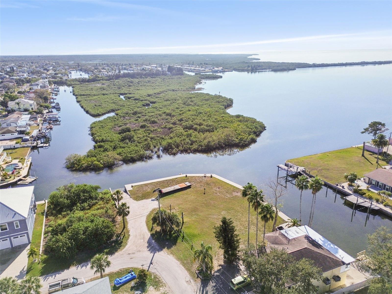 6374 Boatyard Dr Property Photo 8