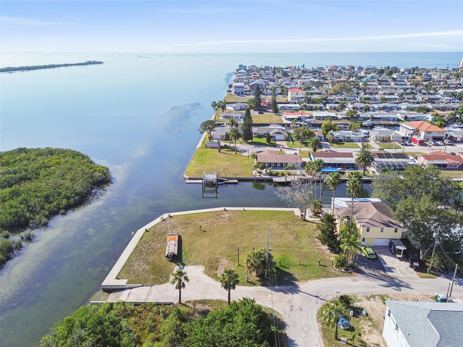 6374 Boatyard Dr Property Photo 10