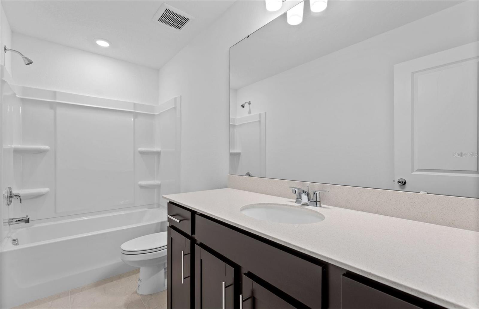 1277 Lakeridge Way Property Photo 18