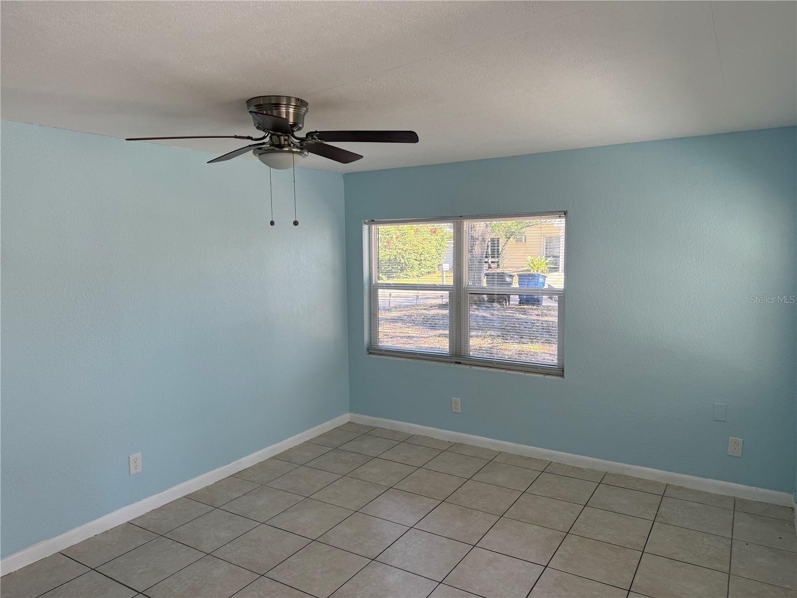 208-210-212 Elizabeth Ave #a,b Property Photo 16