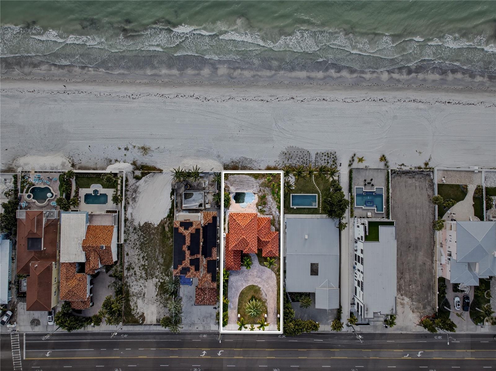 16116 Gulf Blvd Property Photo 3