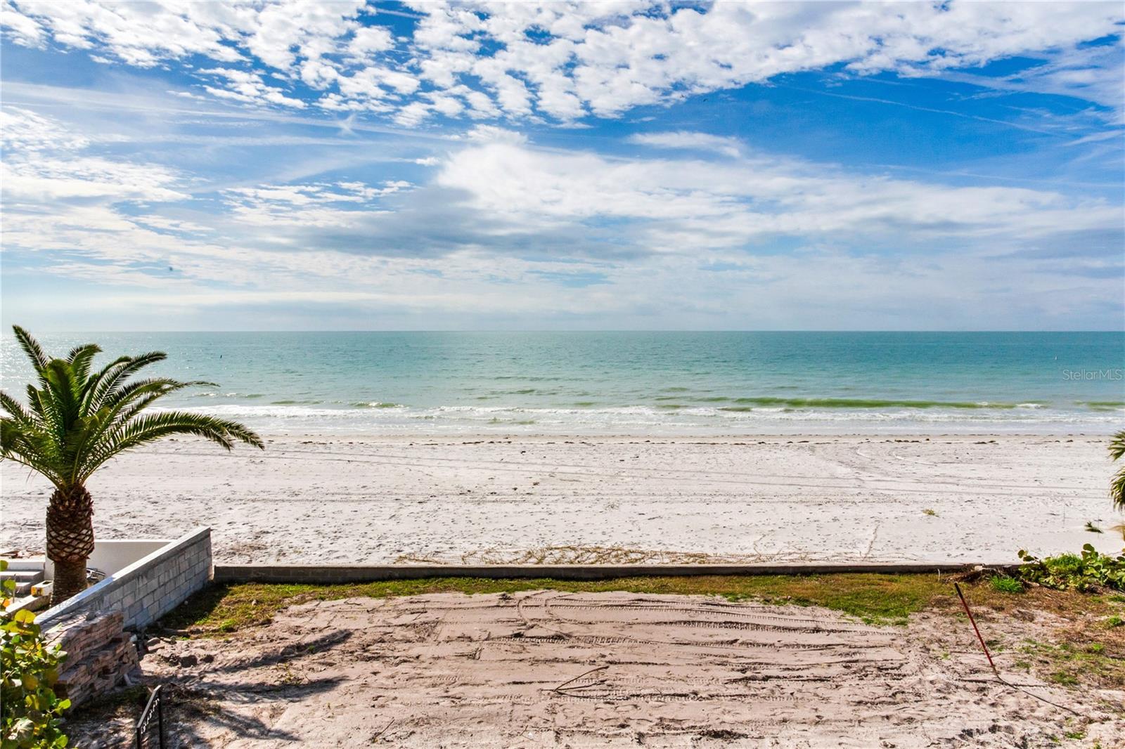 16116 Gulf Blvd Property Photo 7