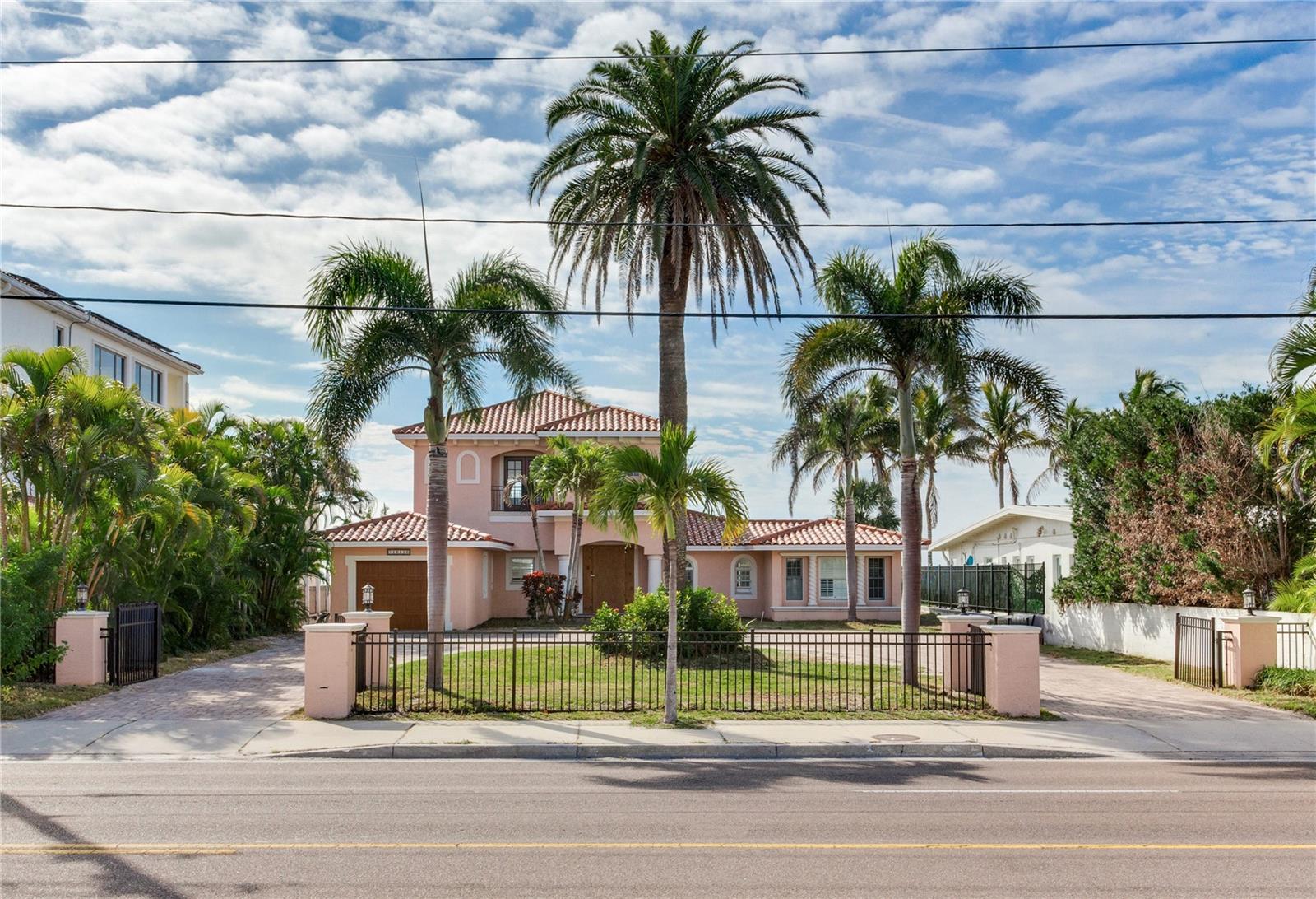 16116 Gulf Blvd Property Photo 9