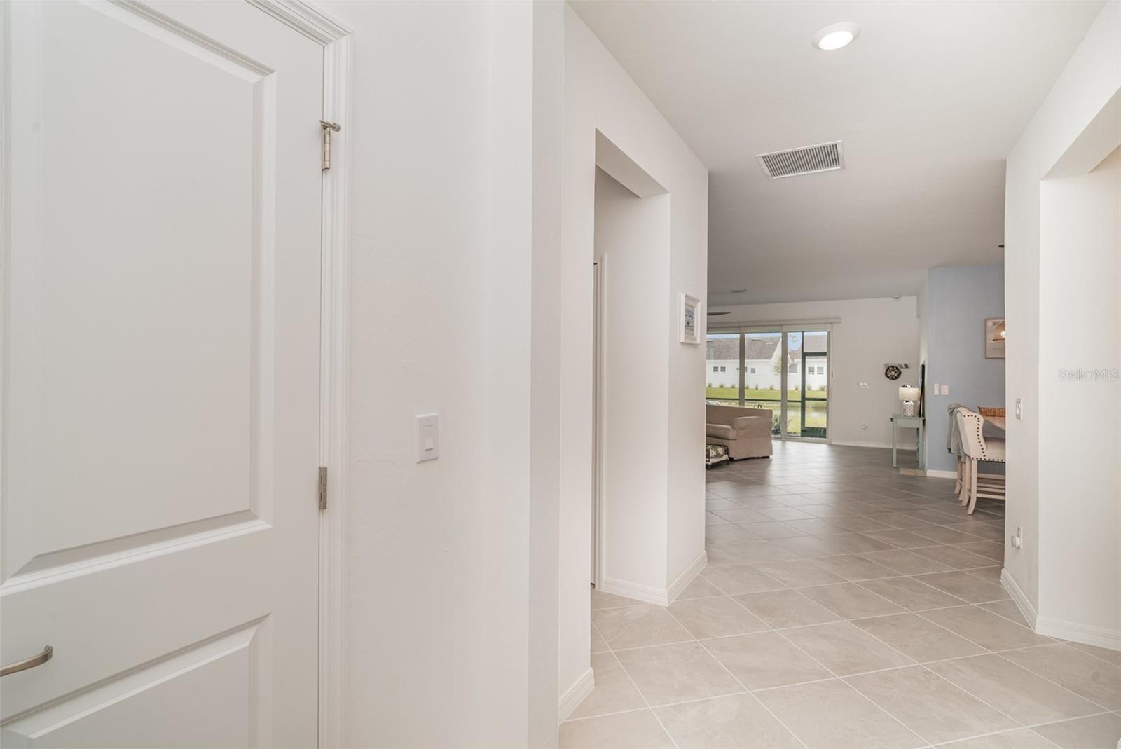 11360 Burgundy Dr Property Photo 5