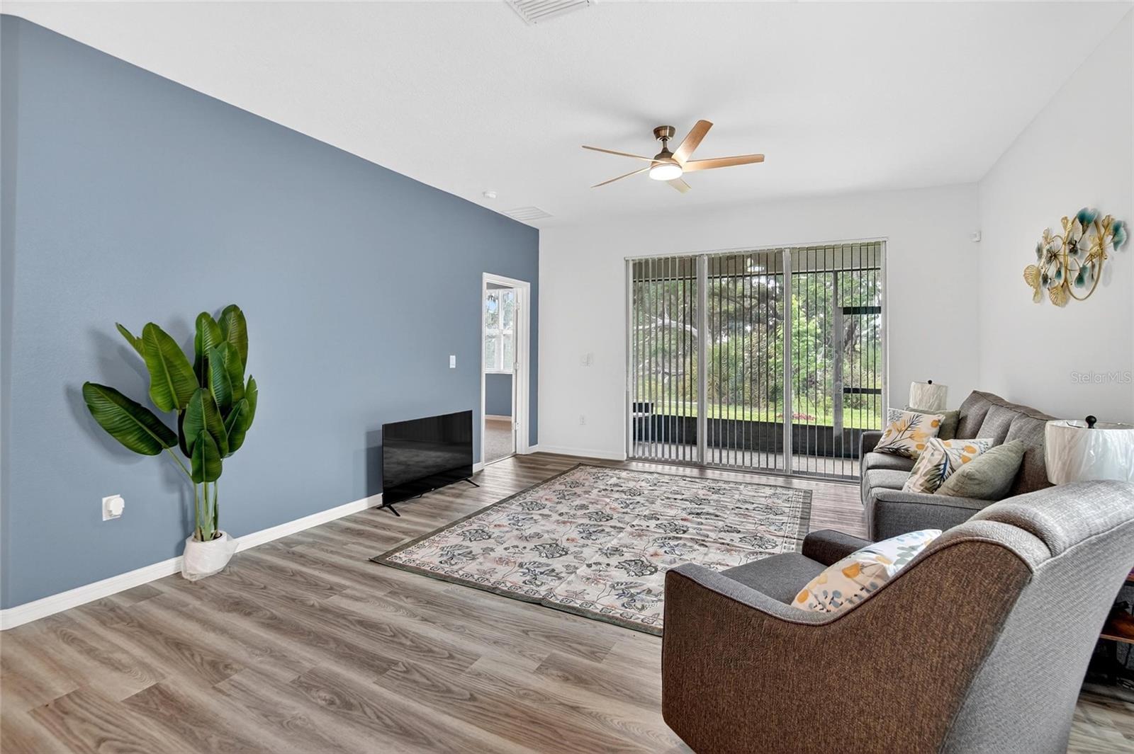 4027 Westwood Fields Loop Property Photo 12