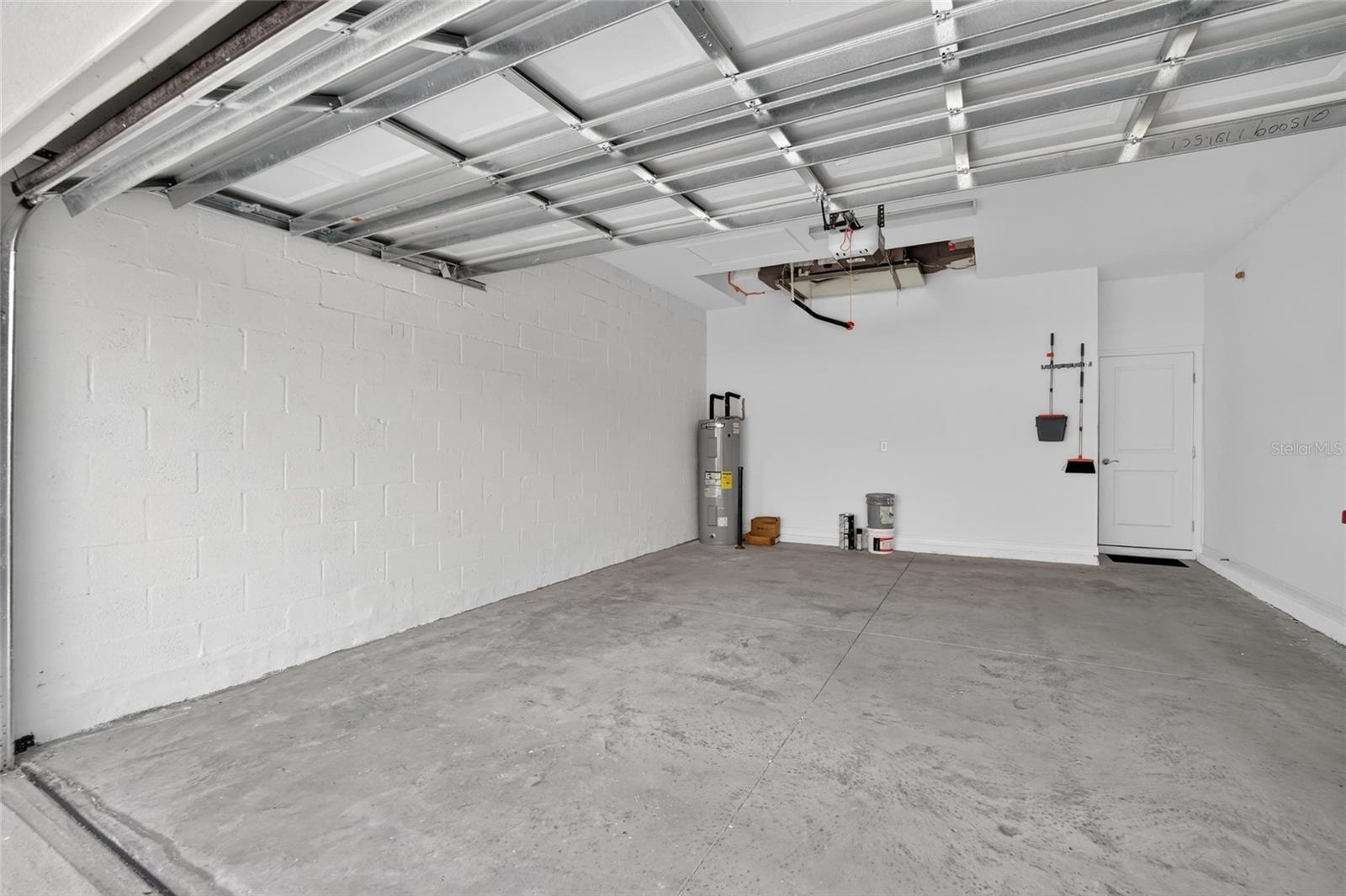 4027 Westwood Fields Loop Property Photo 46