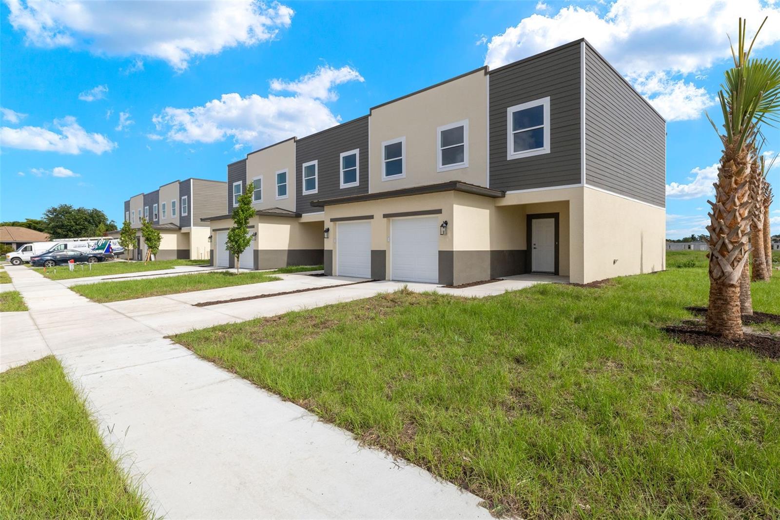 14985 Sunset Eve Loop Property Photo 4