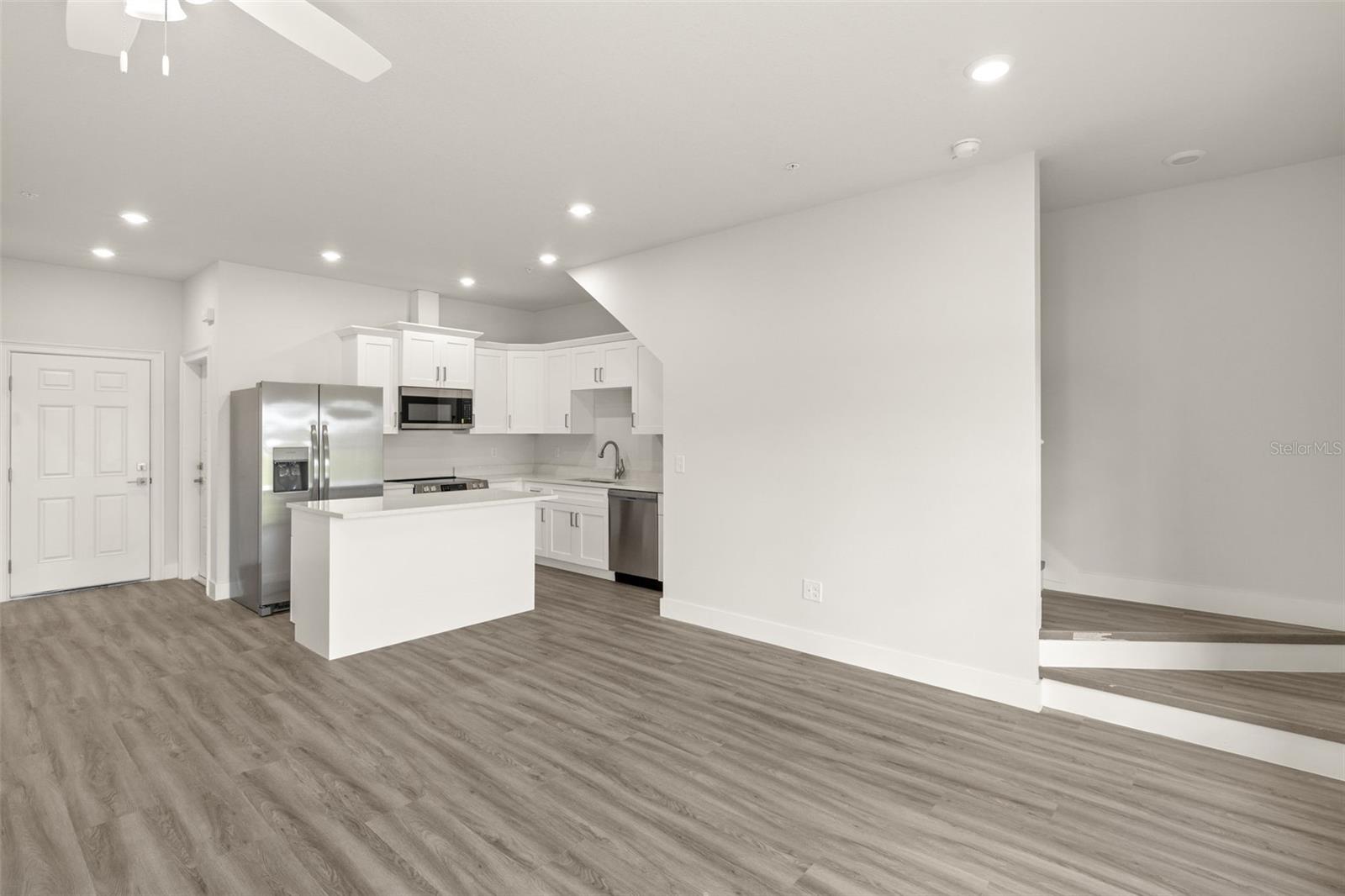 14985 Sunset Eve Loop Property Photo 9