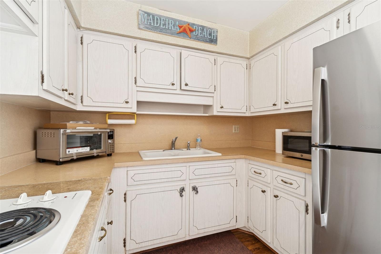 4565 Duhme Rd #203 Property Photo 9