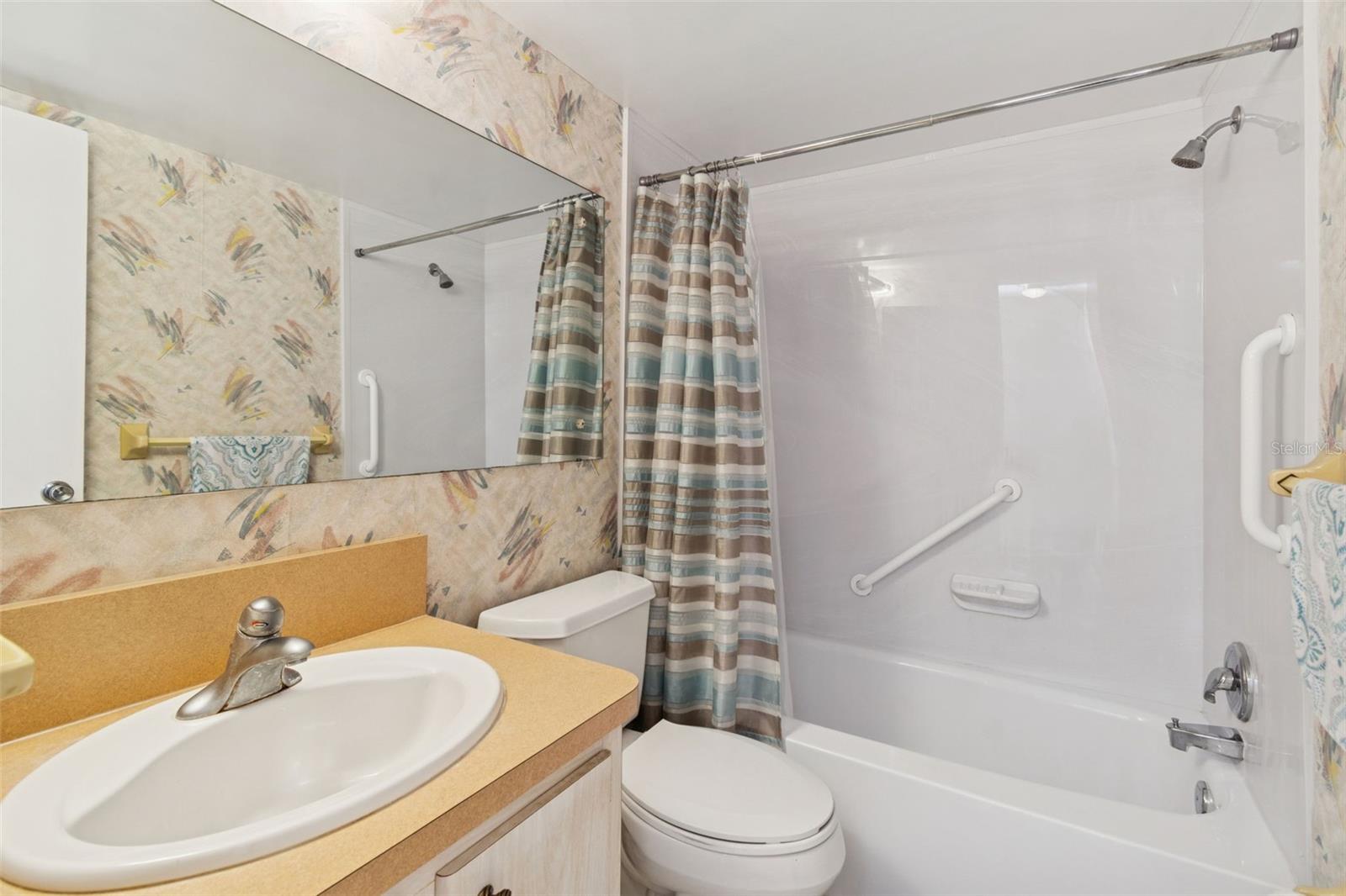 4565 Duhme Rd #203 Property Photo 12
