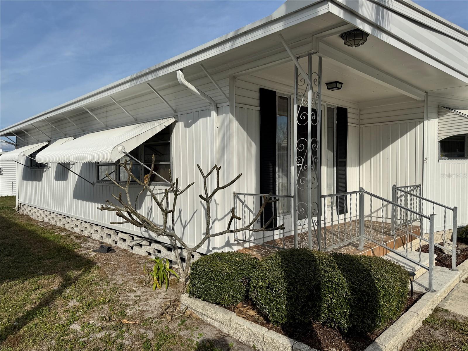 2331 Belleair Road #804 Property Photo 2