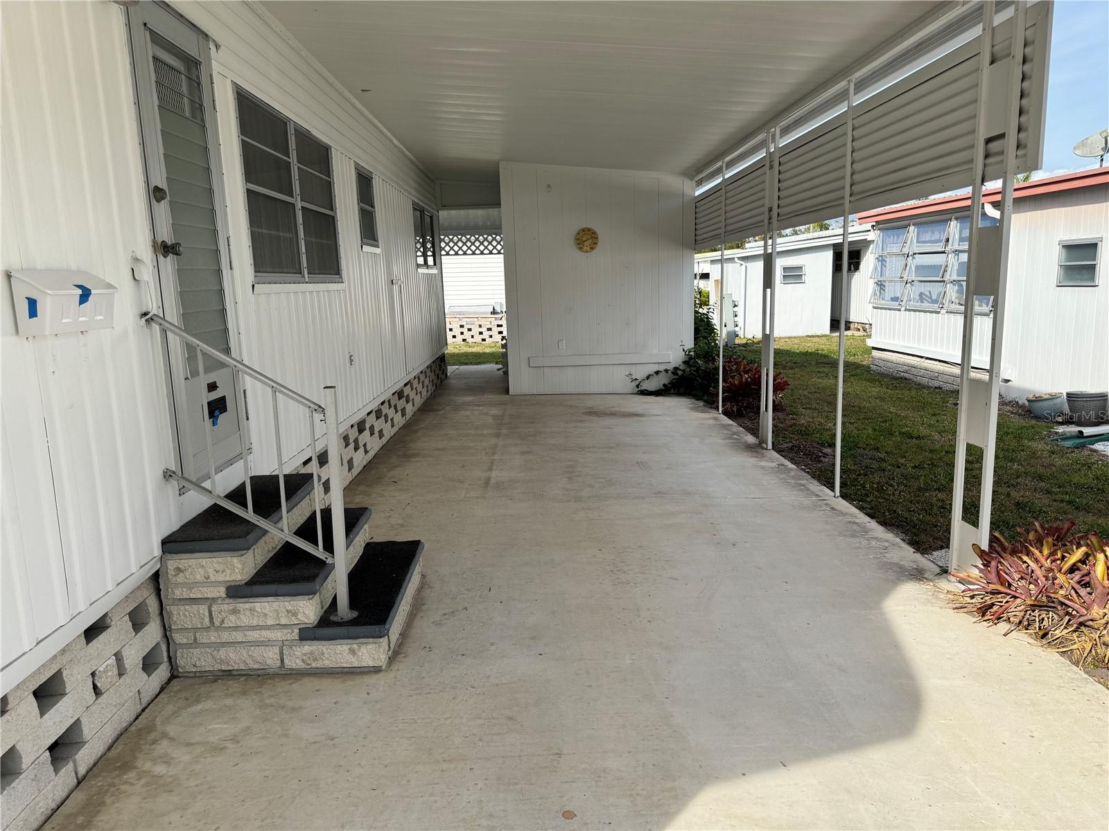 2331 Belleair Road #804 Property Photo 4
