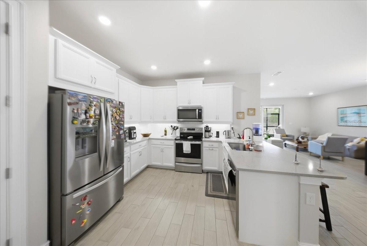1074 Enbrook Loop Property Photo 10