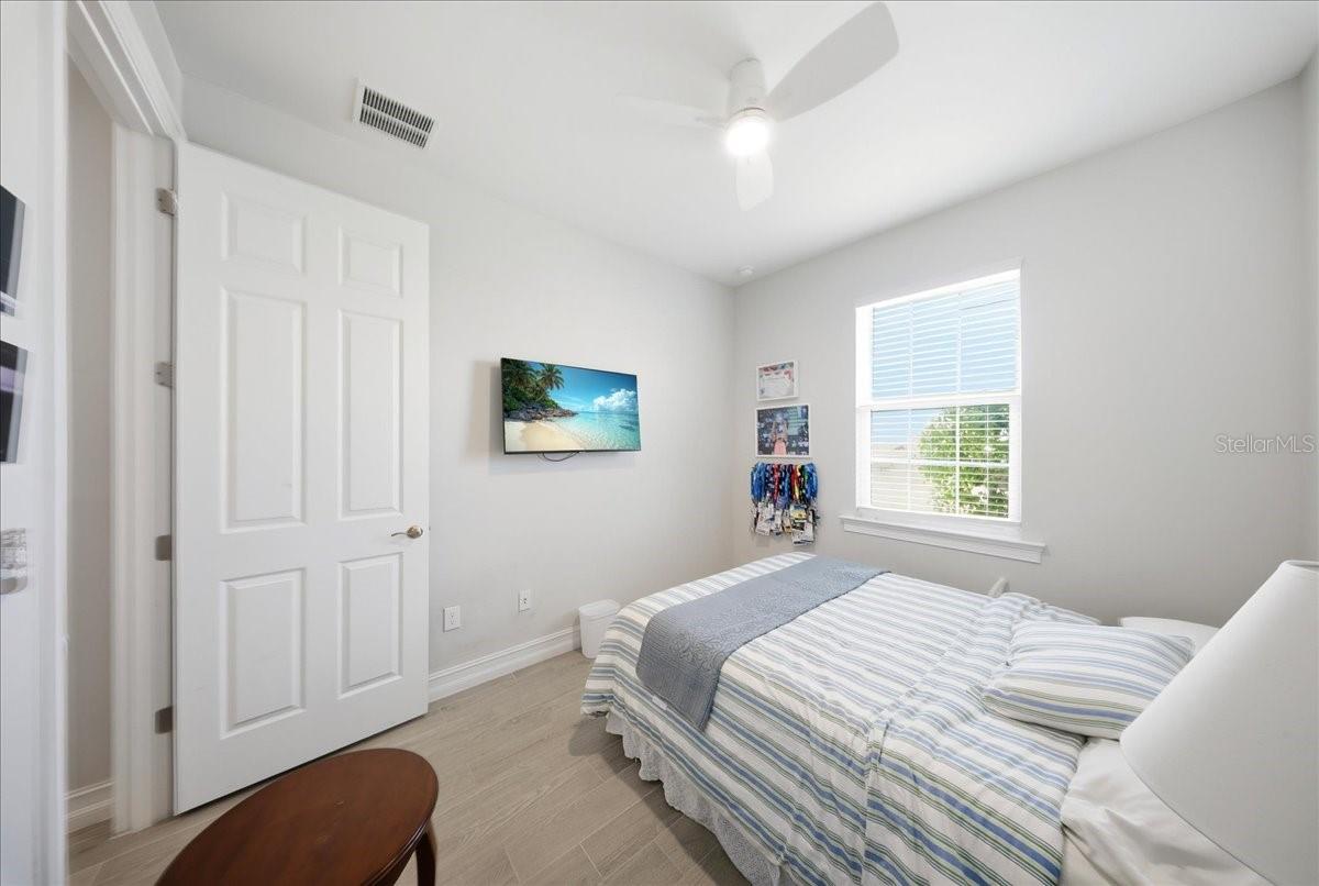 1074 Enbrook Loop Property Photo 13