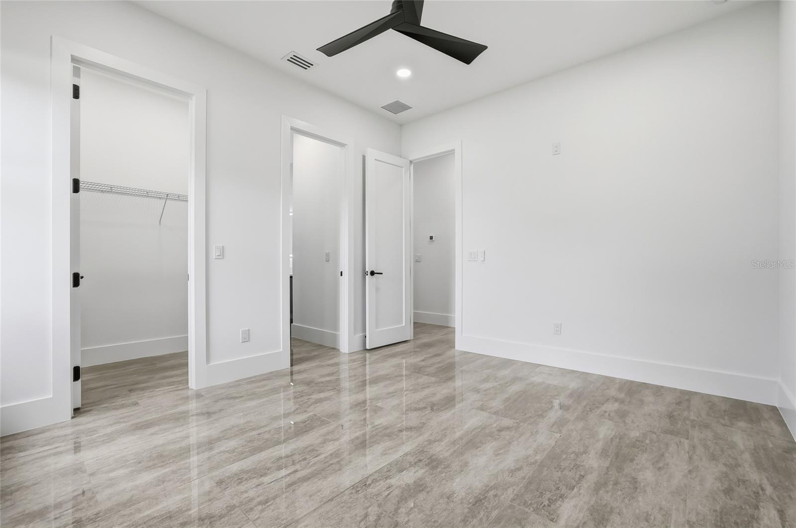 6802 E Creek Dr Property Photo 53
