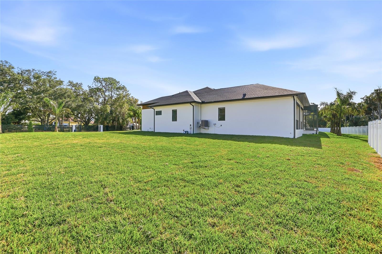 6802 E Creek Dr Property Photo 78