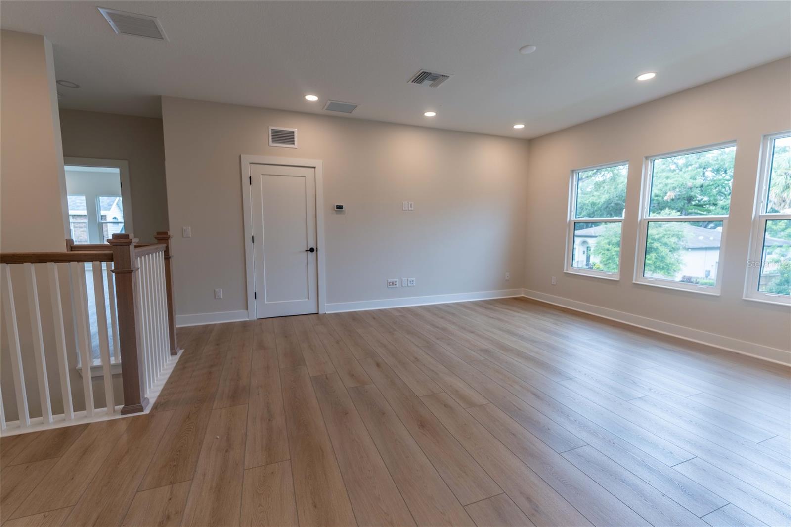 4020 W Cleveland Property Photo 13