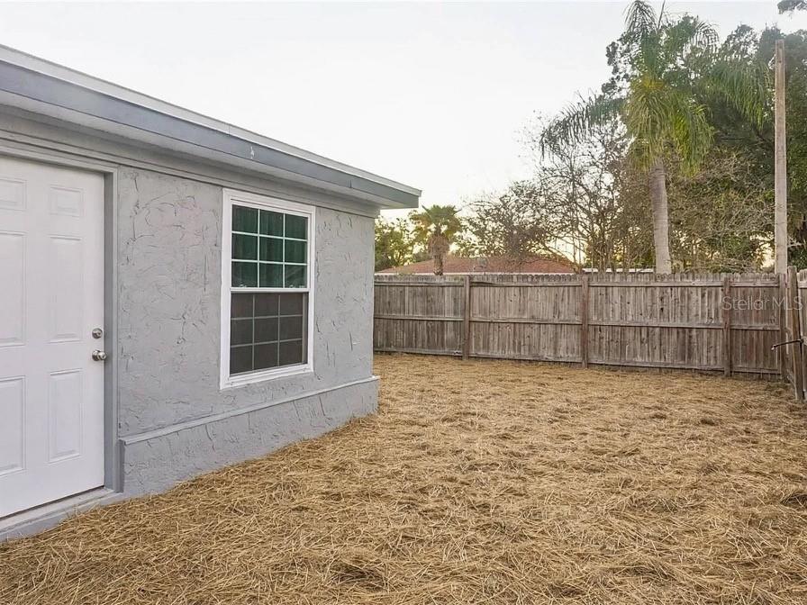 7615 Cumber Dr Property Photo 9