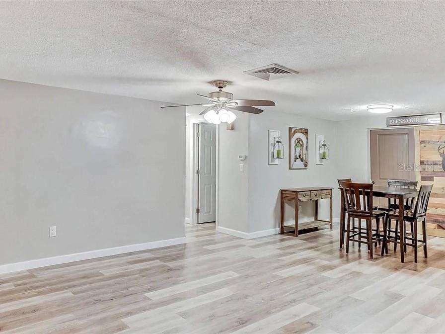 7615 Cumber Dr Property Photo 22