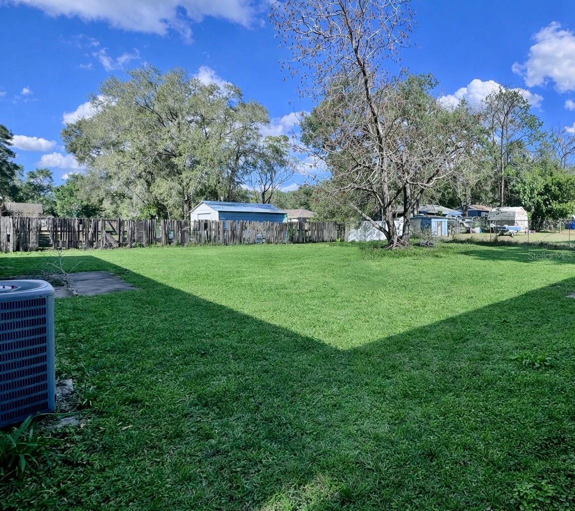27319 Dale Ave Property Photo 3