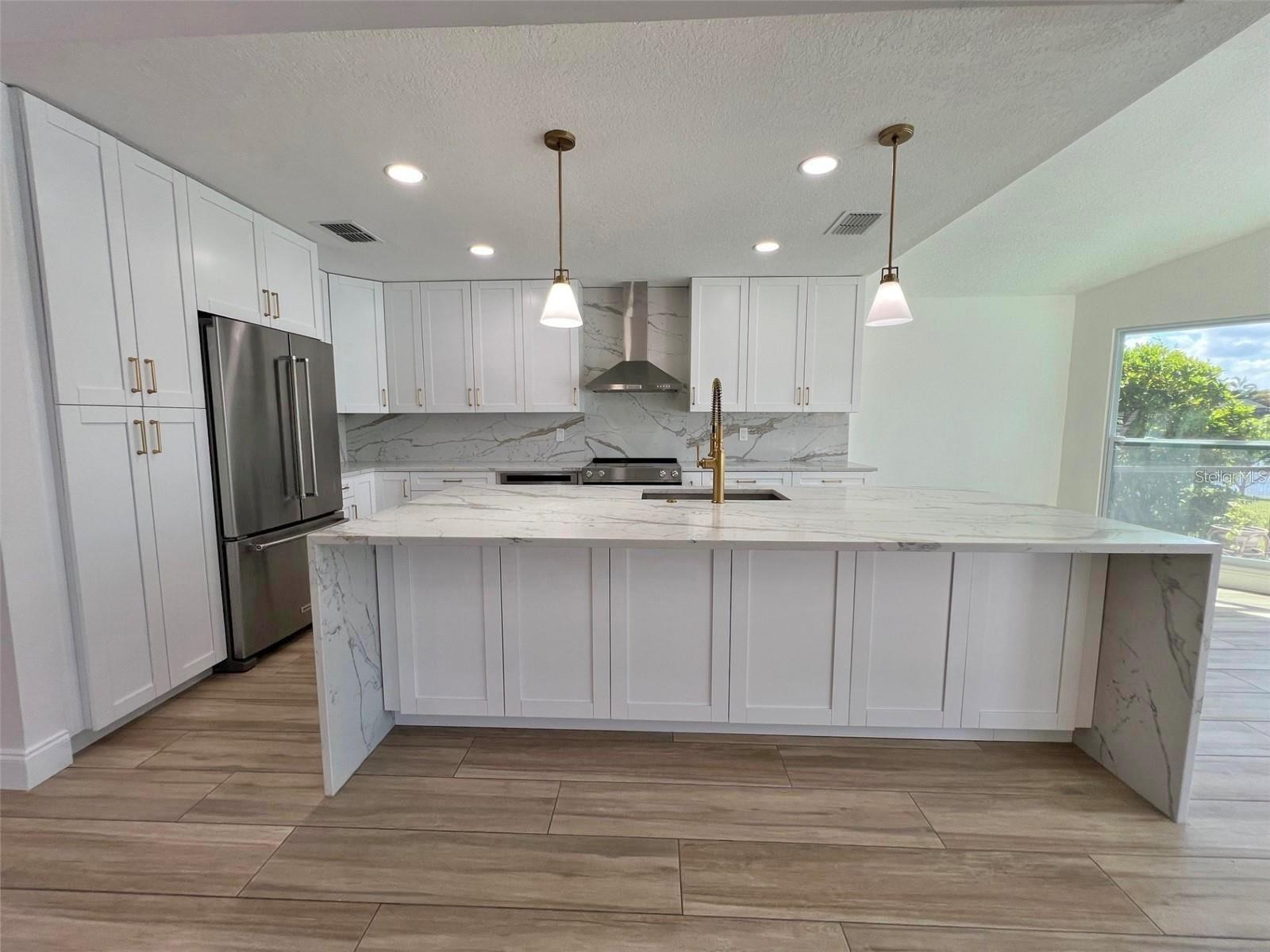 4804 Longwater Way Property Photo 17