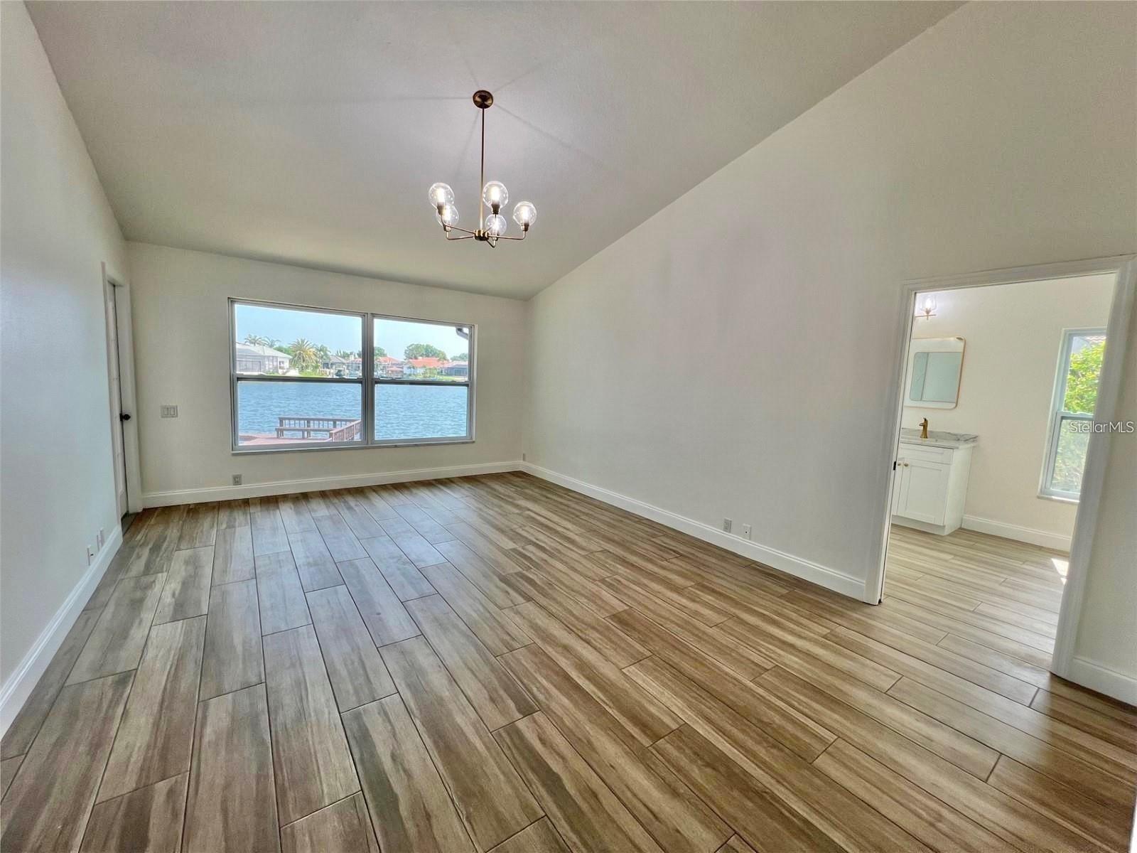 4804 Longwater Way Property Photo 33