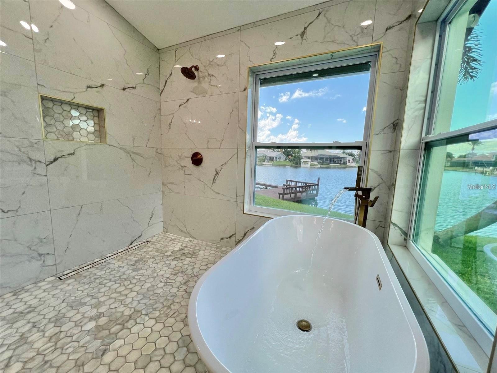 4804 Longwater Way Property Photo 42