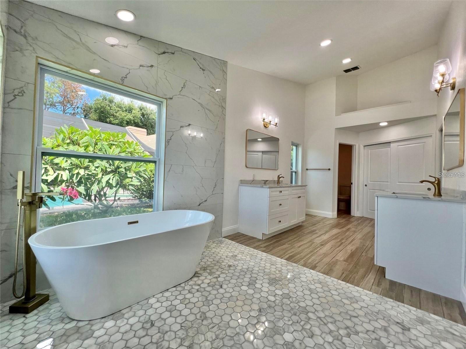 4804 Longwater Way Property Photo 44