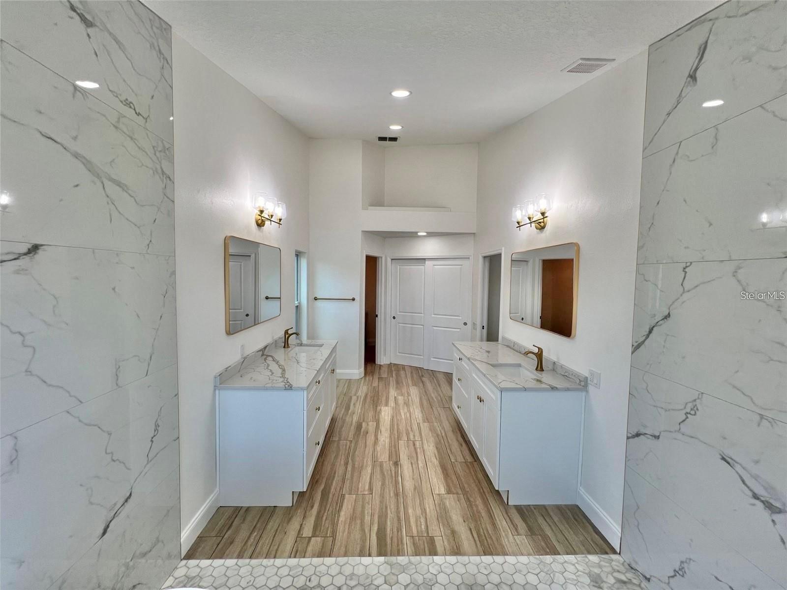 4804 Longwater Way Property Photo 45