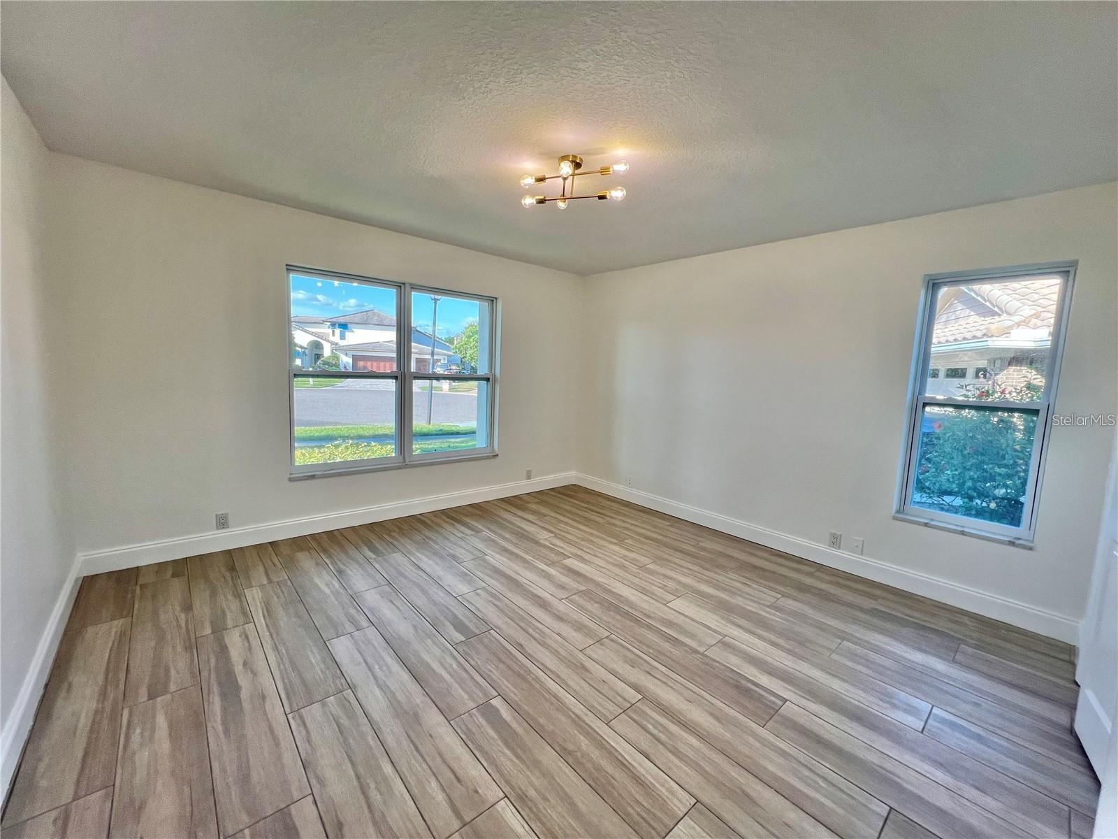 4804 Longwater Way Property Photo 49