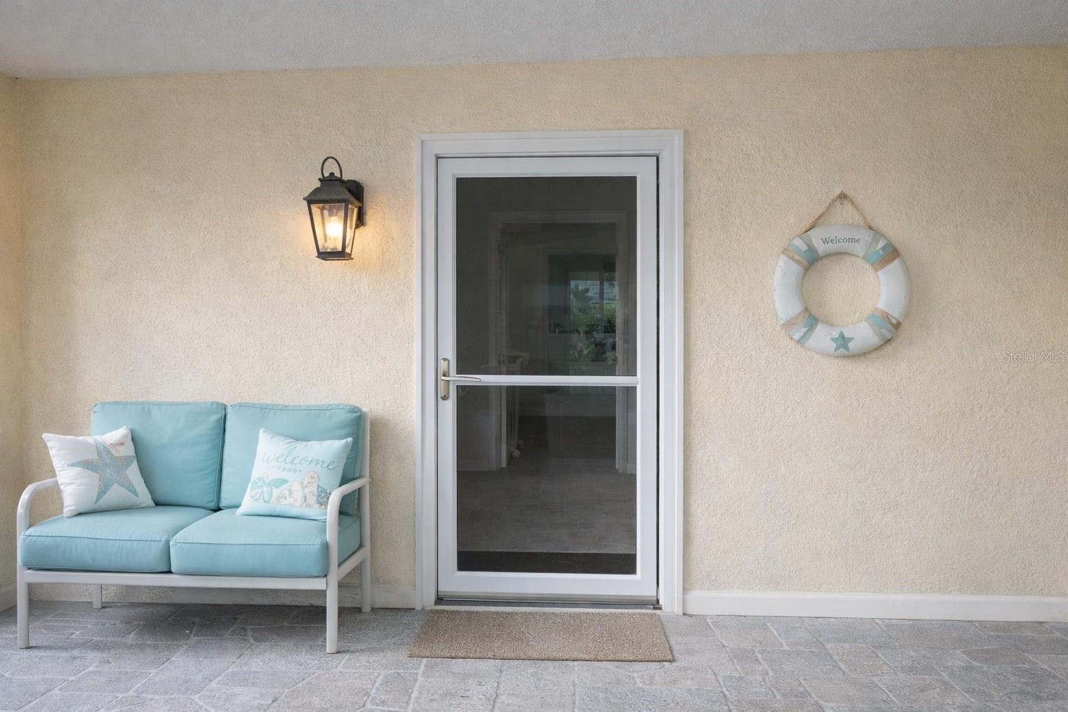 TB8463268 Property Photo 2