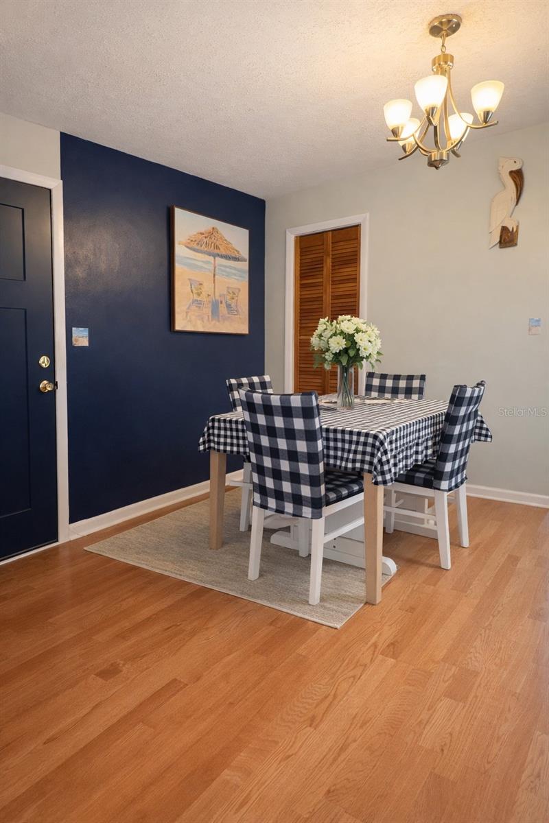 TB8463268 Property Photo 7